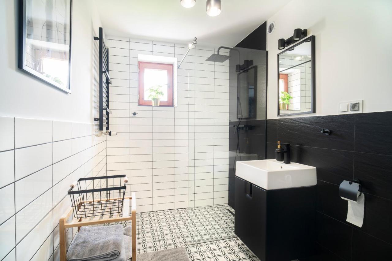 Katedralna Apart'S Legnica Ngoại thất bức ảnh