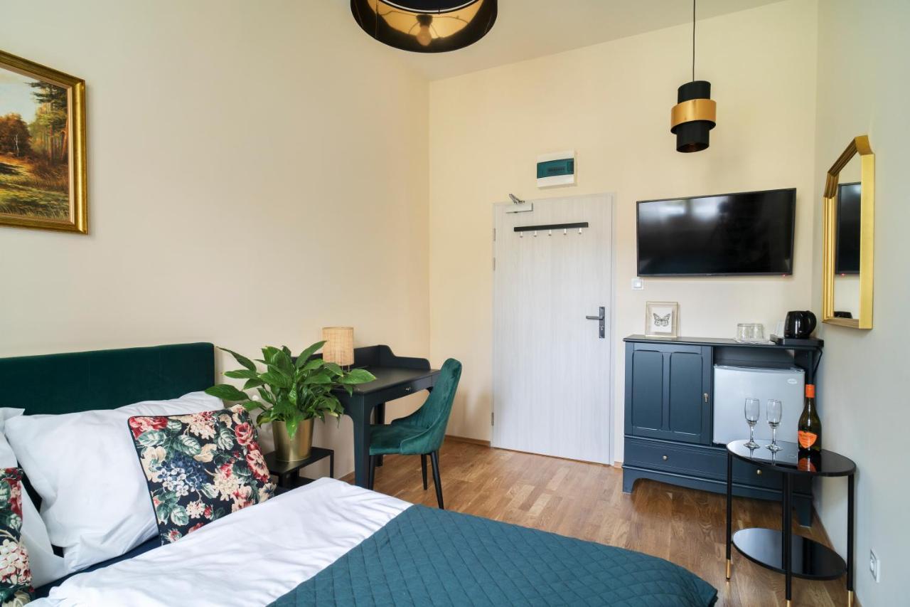 Katedralna Apart'S Legnica Ngoại thất bức ảnh