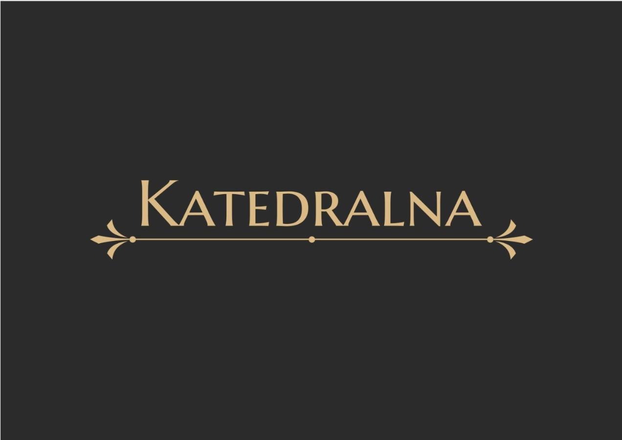 Katedralna Apart'S Legnica Ngoại thất bức ảnh