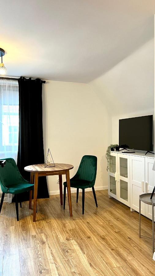 Katedralna Apart'S Legnica Ngoại thất bức ảnh
